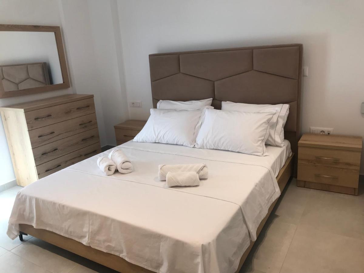 Saranda Lux Apartments Екстер'єр фото