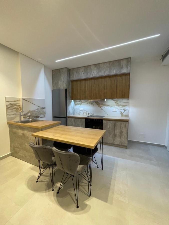 Saranda Lux Apartments Екстер'єр фото